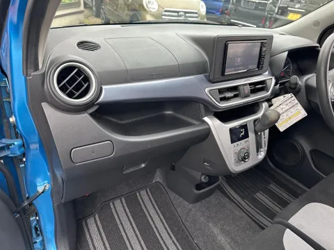 Toyota Pixis Joy