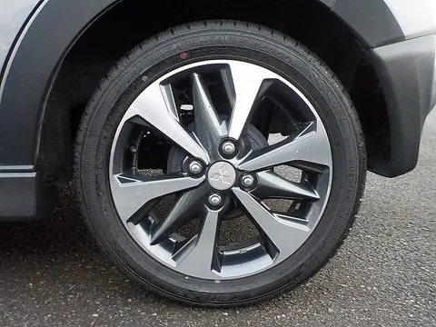 Mitsubishi eK X