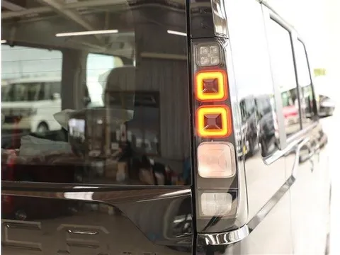 Mitsubishi Delica Mini