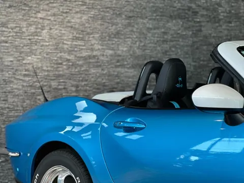 Mitsuoka Rock Star