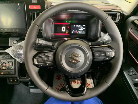 Suzuki Spacia Custom