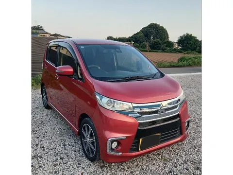 Mitsubishi eK Custom