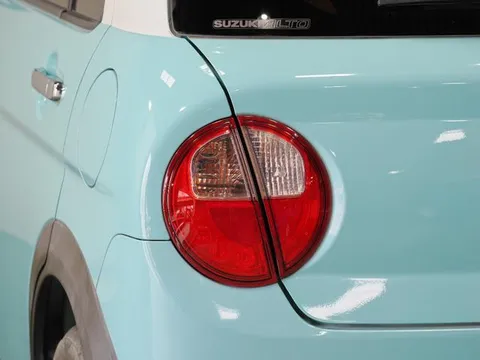 Suzuki Alto Lapin