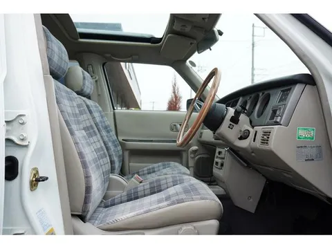 Nissan Rasheen