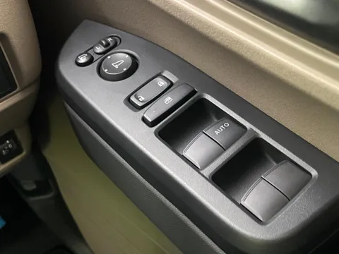 Honda N-BOX Joy
