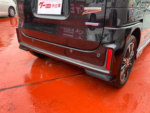 Suzuki Spacia Custom