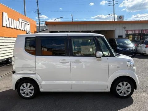Honda N-BOX Plus