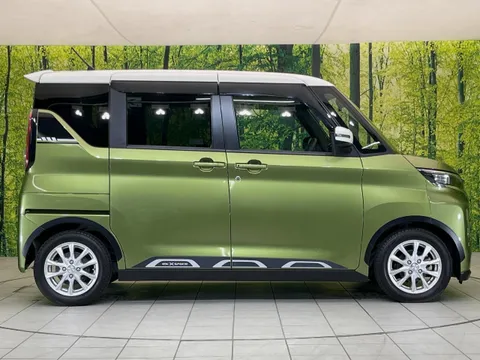Mitsubishi eK X Space