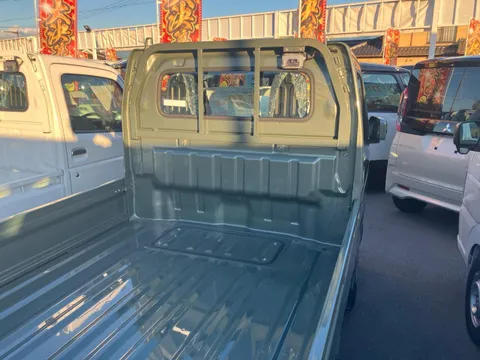 Mitsubishi Minicab Truck