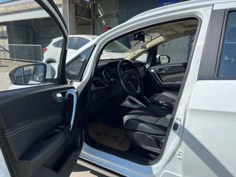 Geely Vision X3
