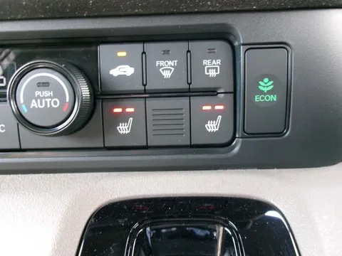 Honda N-BOX Joy