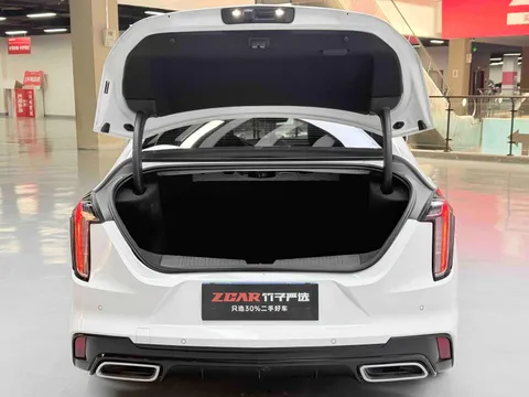 Cadillac CT4