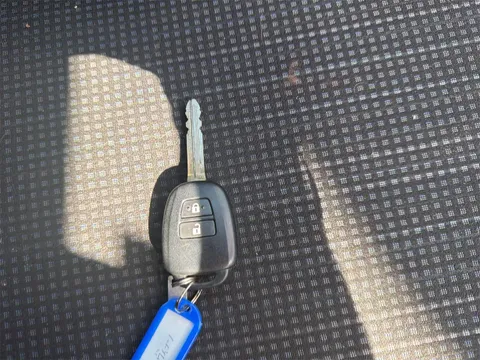 Toyota Yaris (Vitz)