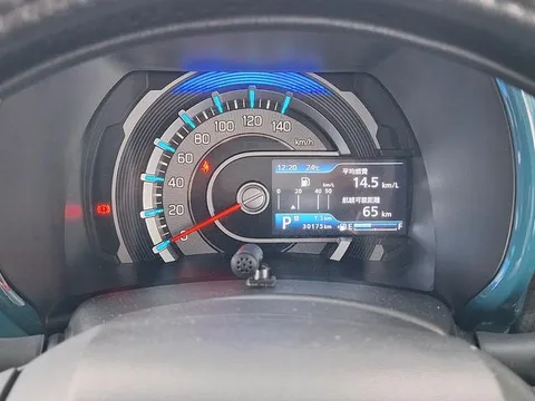 Mazda Flair Crossover