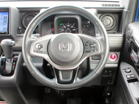Honda N-VAN Plus Style