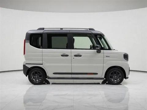 Suzuki Spacia Gear