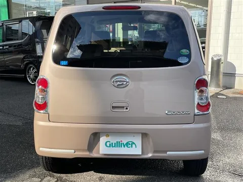 Daihatsu Mira Cocoa