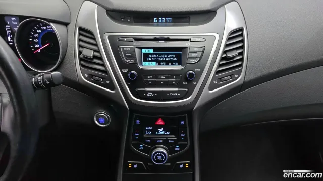 Hyundai Elantra (Avante)