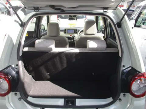 Daihatsu Mira Tocot