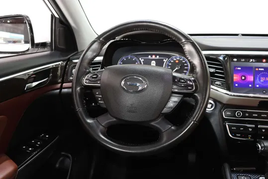 Gac GS8