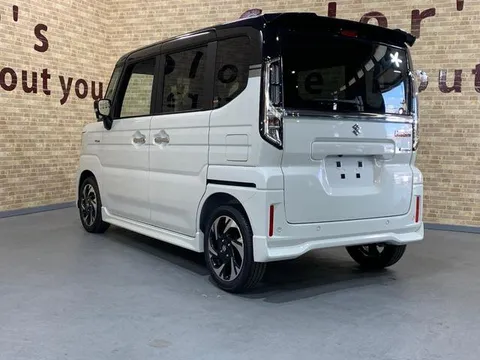 Suzuki Spacia Custom
