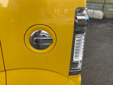 Honda N-BOX Slash
