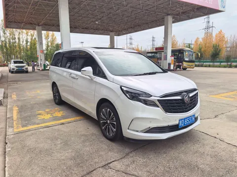 Buick GL8