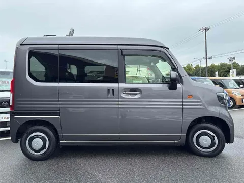 Honda N-VAN Plus Style