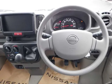 Nissan Clipper
