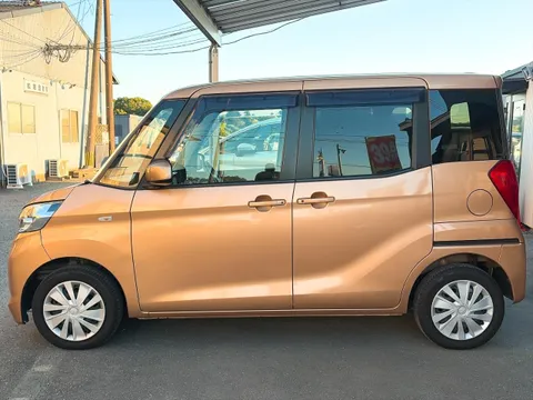 Mitsubishi eK Space
