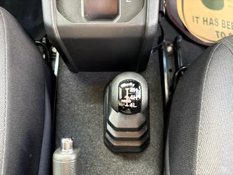 Suzuki Jimny Sierra
