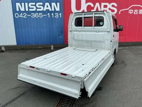 Nissan Clipper Truck