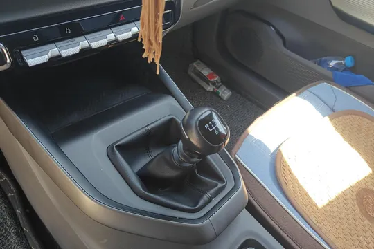 Baojun RC-5