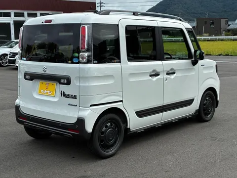 Suzuki Spacia Gear