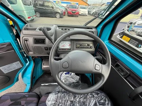 Daihatsu Midgetii