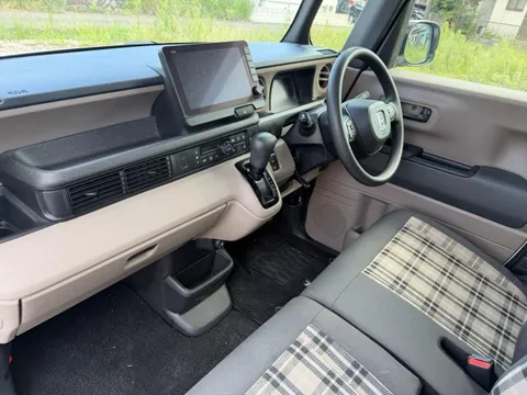 Honda N-BOX Joy