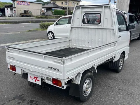 Mitsubishi Minicab Truck