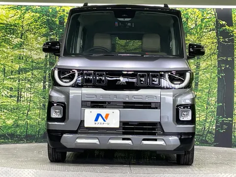 Mitsubishi Delica Mini