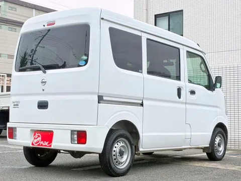 Nissan Clipper