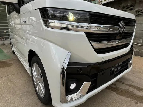 Suzuki Spacia Custom