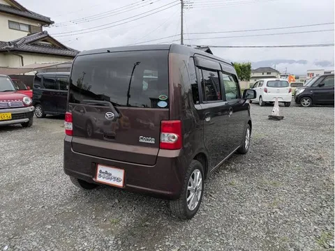Daihatsu Move Conte