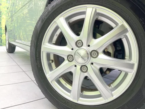 Daihatsu Mira Tocot