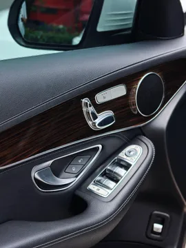Mercedes-Benz Mercedes-Benz GLC