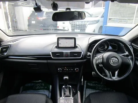 Mazda Axela Sport