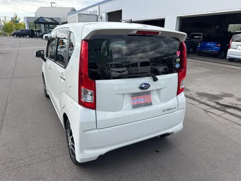 Subaru Stella