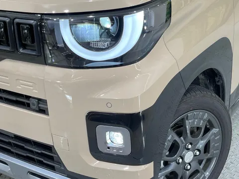 Mitsubishi Delica Mini