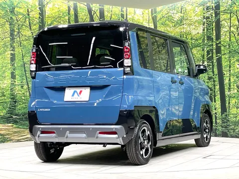 Mitsubishi Delica Mini