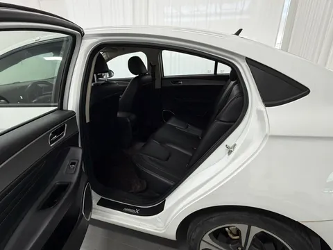Chery Arrizo 5