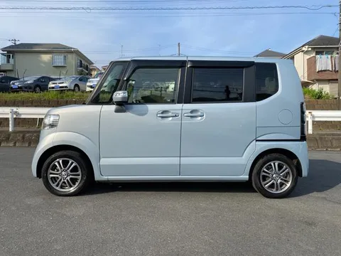 Honda N-BOX Plus