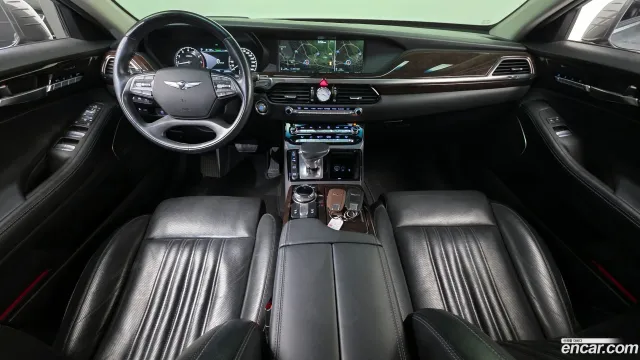 Genesis G90 (EQ900)